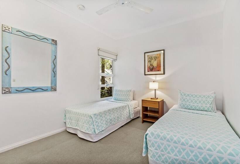شقة 3 غرف, The Lookout Resort Noosa