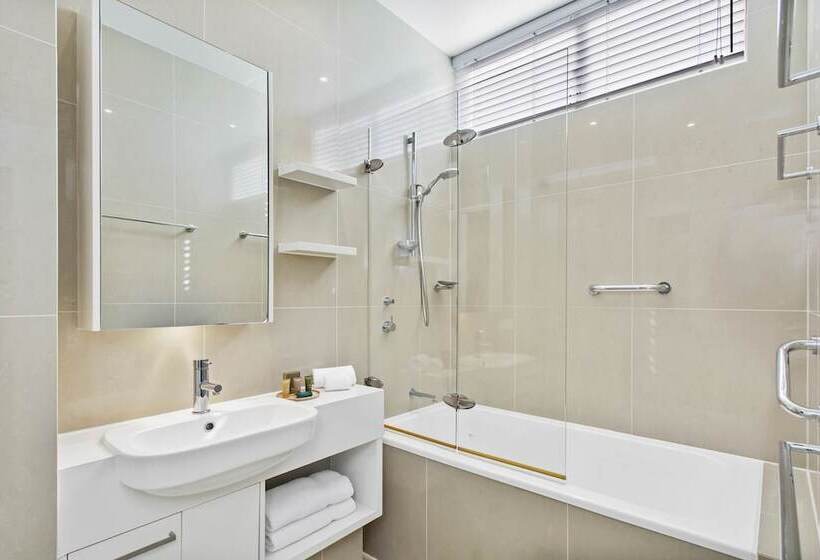 شقة 3 غرف مطلة على البحر, The Lookout Resort Noosa