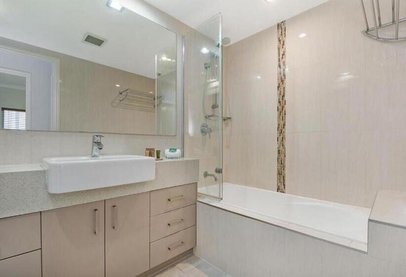 침실 3개 바다 전망 아파트, The Lookout Resort Noosa