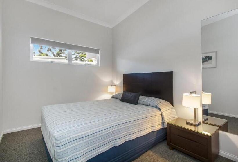 شقة 3 غرف مطلة على البحر, The Lookout Resort Noosa