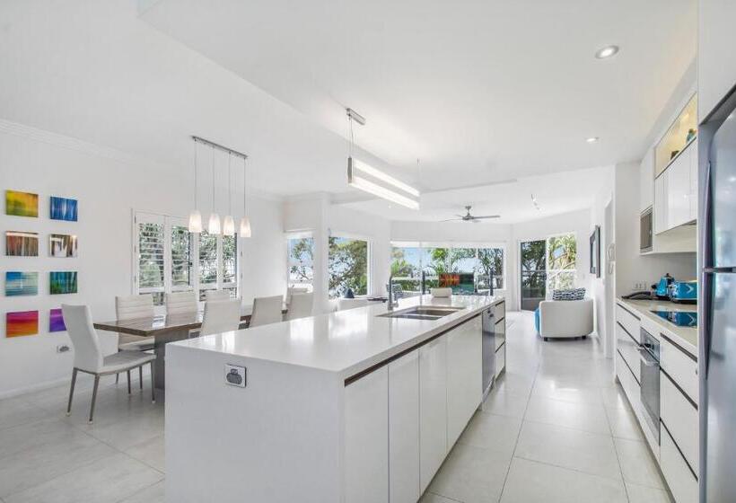 1침실 디럭스 아파트 바다 전망, The Lookout Resort Noosa