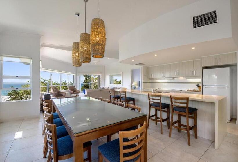 3침실 디럭스 아파트 바다 전망, The Lookout Resort Noosa