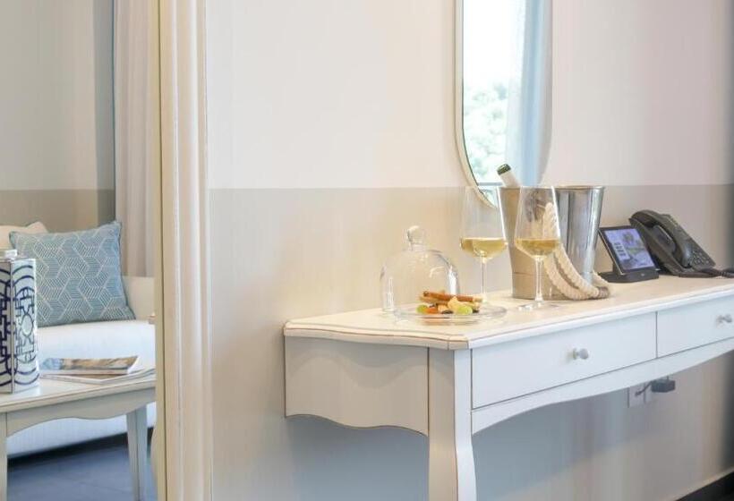 Люкс Вид на Море, Avaton Luxury Beach Resort   Relais & Chateaux