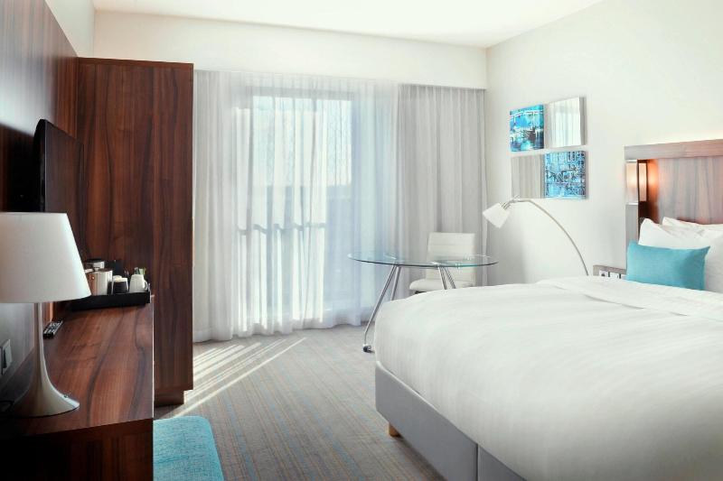 디럭스 룸 킹사이즈 침대, Courtyard By Marriott Amsterdam Arena Atlas