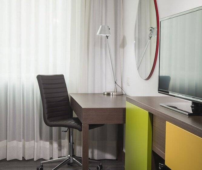 Номер Стандарт, Hampton By Hilton Bogota   Usaquen