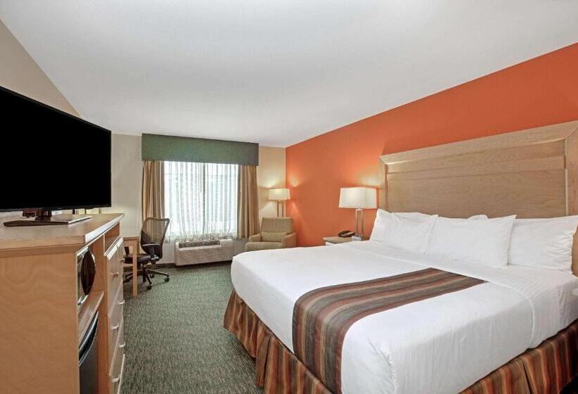 带大床的标准间, La Quinta By Wyndham Grand Forks