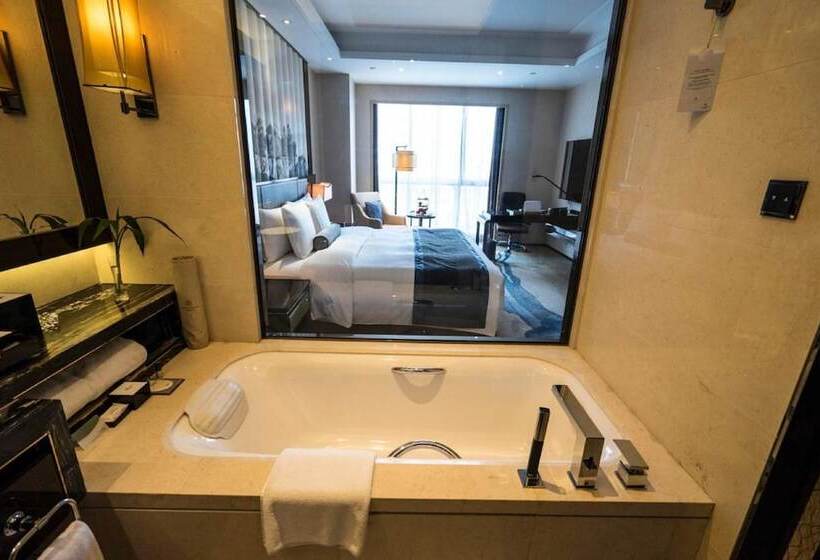 Номер Deluxe, Wanda Realm Jining