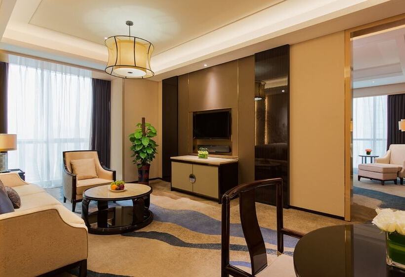 Номер Executive, Wanda Realm Jining