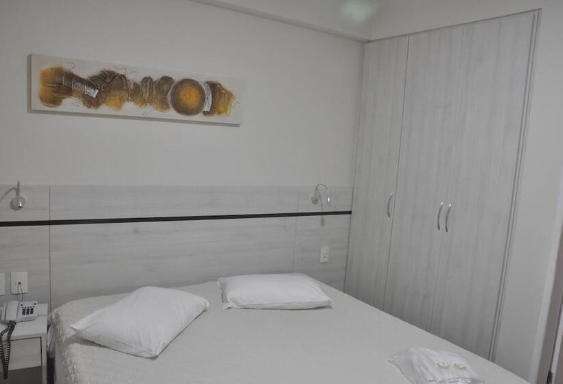 Quarto Estandar, Raio De Sol