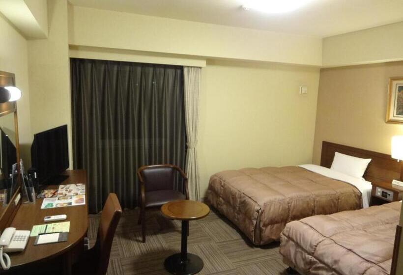 Номер Стандарт, Route Inn Hofu Ekimae