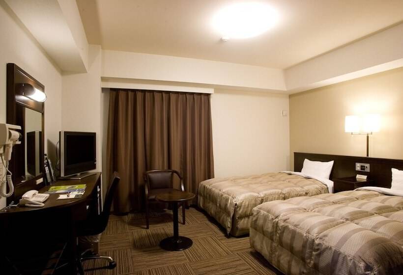 Номер Стандарт, Route Inn Hofu Ekimae
