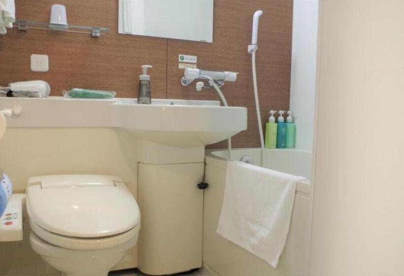 Номер Стандарт, Route Inn Tsuruoka Inter