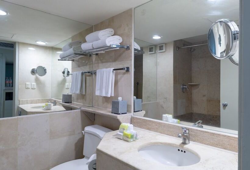 带2个双人床的标准工作室, Wyndham Garden Guadalajara Expo Plaza Del Sol
