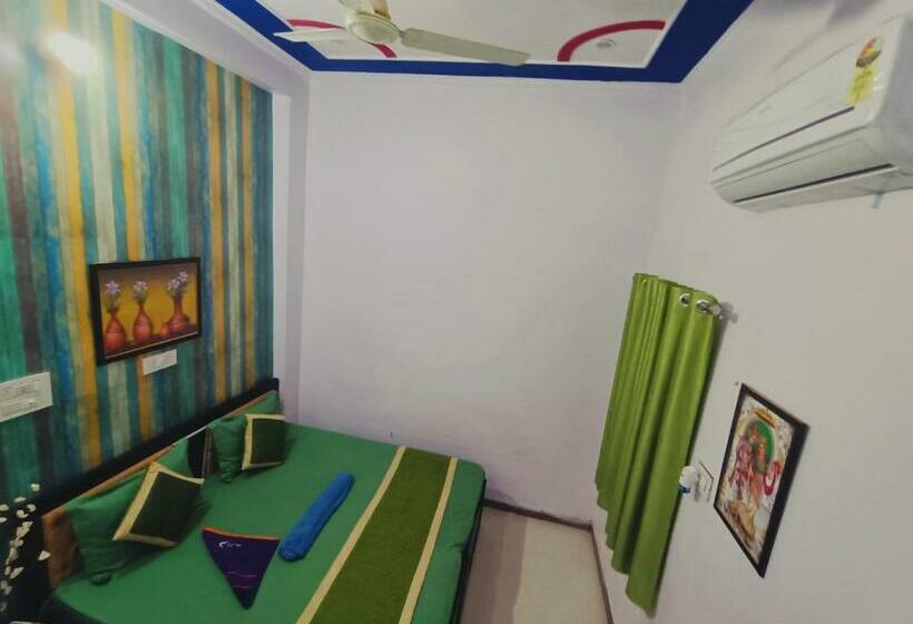 经济房, Atithi Guest House
