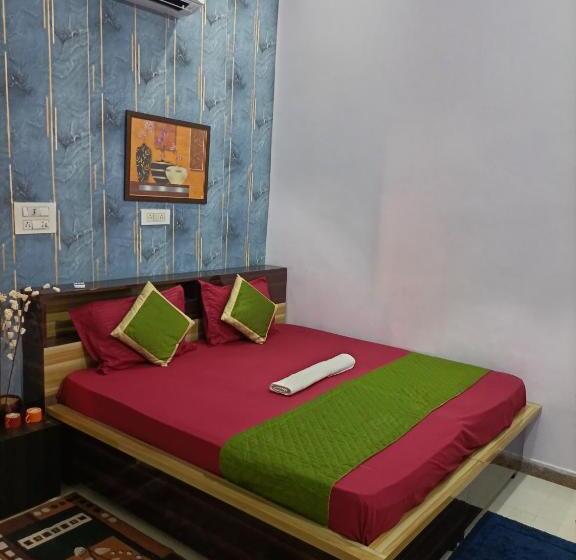 标准间, Atithi Guest House