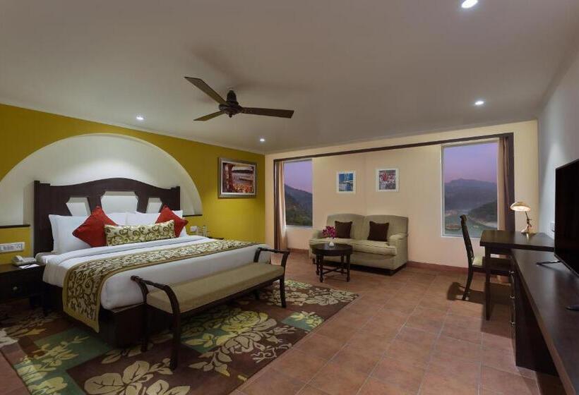 2 Bedroom Premium Apartment with Views, Aloha On The Ganges By Leisure Hotels