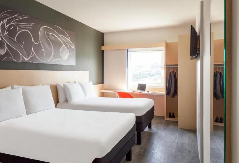 스탠다드 룸 더블 침대 2개, Ibis Culiacan