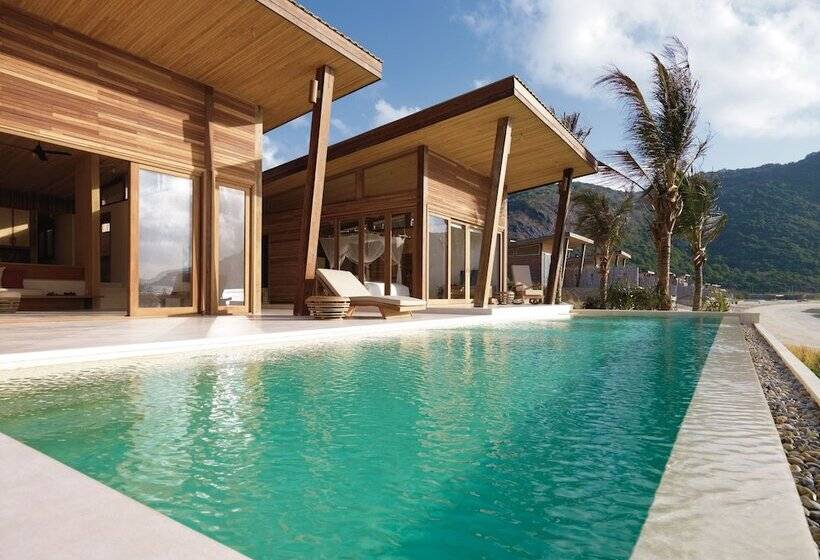 ویلای 3 خوابه, Six Senses Con Dao   Turtle Island Paradise