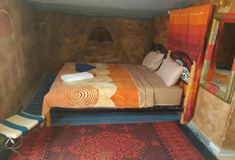 اتاق استاندارد با چشم‌انداز باغ, Camp Mhamid Sahara Tours