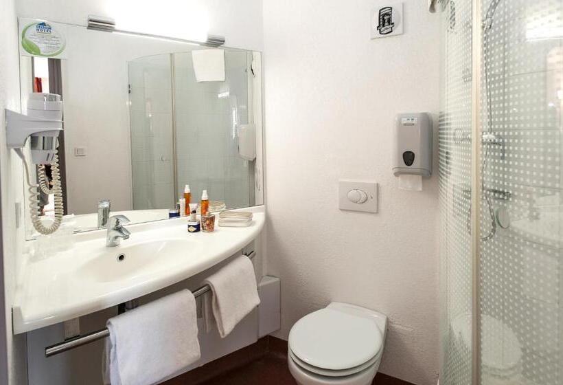Номер Стандарт, Brit Hotel Confort Montauban