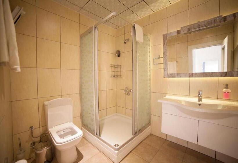 Quarto Familiar, Nur