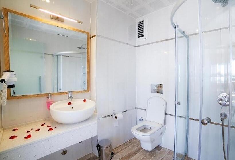 Quarto Estandar com Hidromassagem, Nur