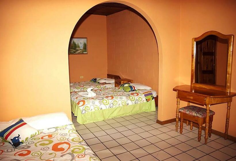Chambre Quadruple Standard, Castro Galapagos