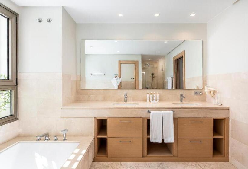 Люкс 4 Спальни, Las Terrazas de Abama Suites