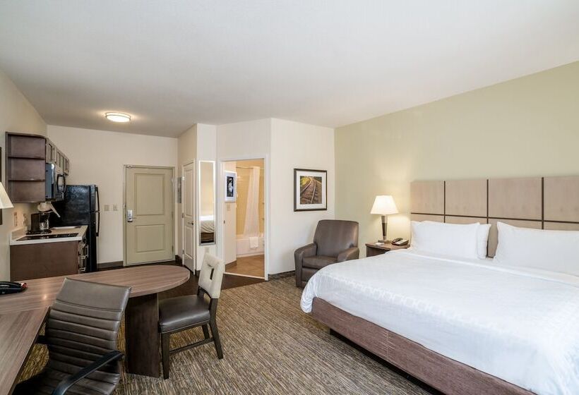 Студия Стандарт Двуспальная Кровать, Candlewood Suites Auburn, An Ihg