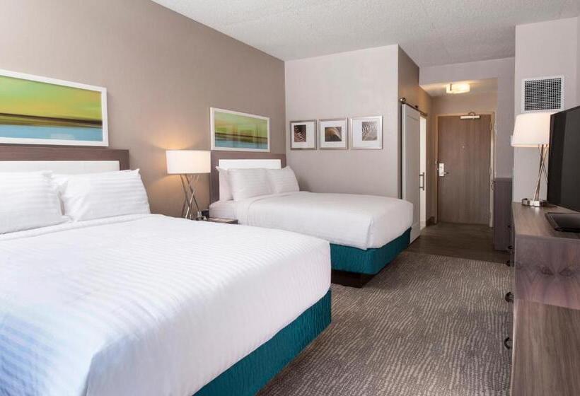 Номер Стандарт, Holiday Inn Cleveland Clinic, An Ihg