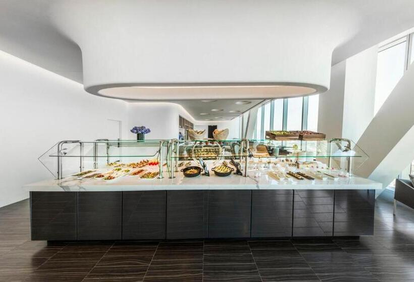 Люкс Клуб, Intercontinental   Los Angeles Downtown, An Ihg