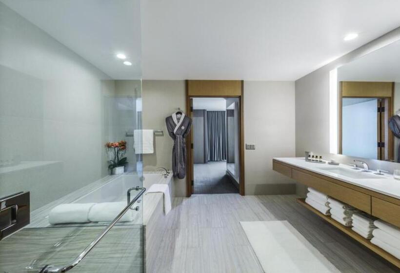 Люкс Клуб, Intercontinental   Los Angeles Downtown, An Ihg