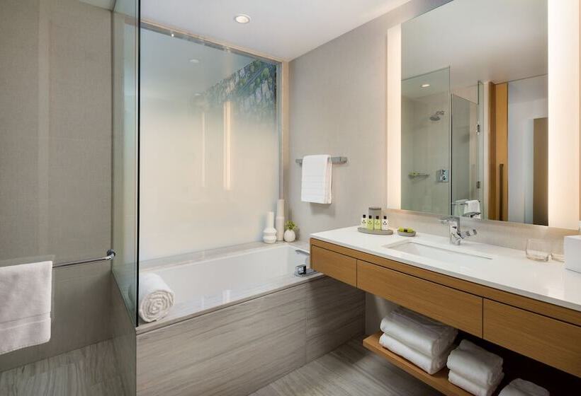Люкс Клуб, Intercontinental   Los Angeles Downtown, An Ihg