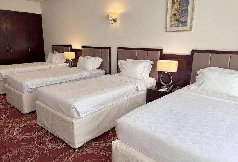 Quarto Quádruplo Deluxe, Al Rayyan Makiya Towers Hotel 1