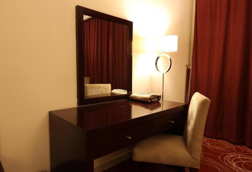 סוויטת 3 חדרי שינה, Al Rayyan Makiya Towers Hotel 1