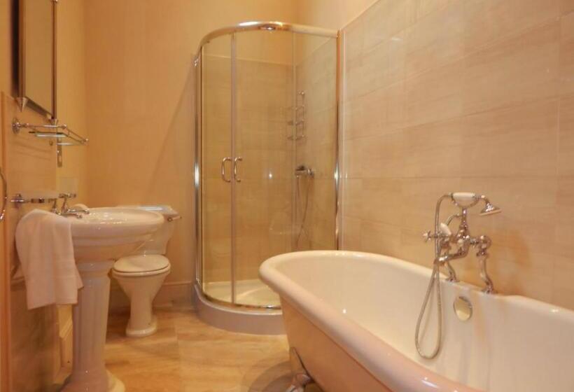 Стандартный Номер Кровать Кинг, Westgate Manor