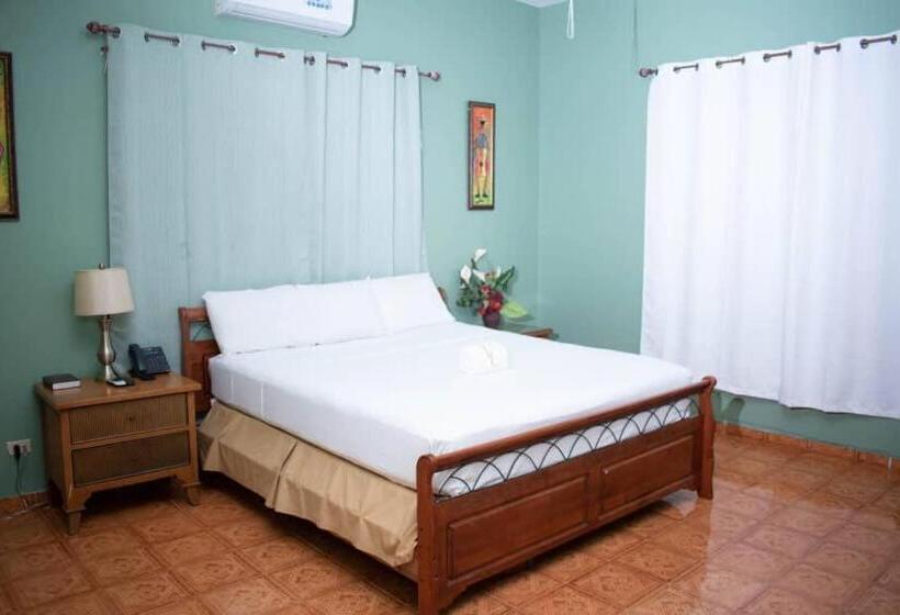 اتاق استاندارد یک نفره, Auberge Villa Cana
