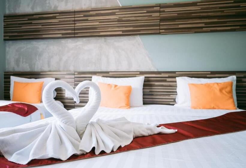 Трехместный Номер Deluxe, Ray Hotel Buriram
