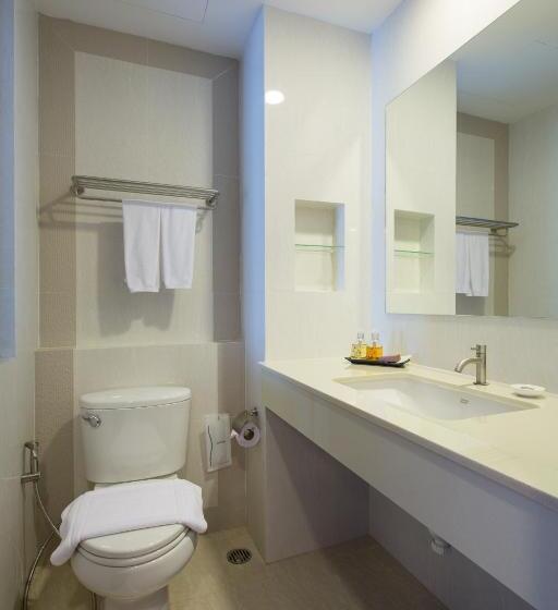 חדר סופריור לשלושה, Riche Hua Hin Hotel   Sha Plus