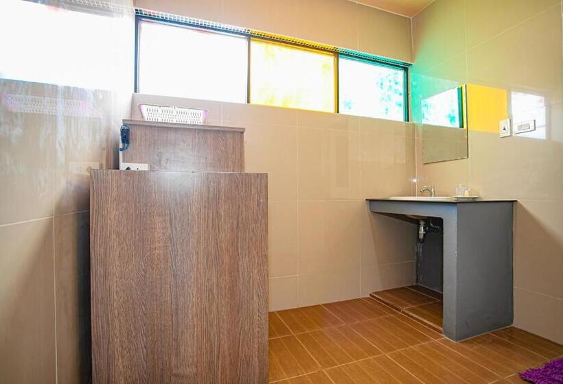 Номер Deluxe, Thansila Resort&garden Buriram