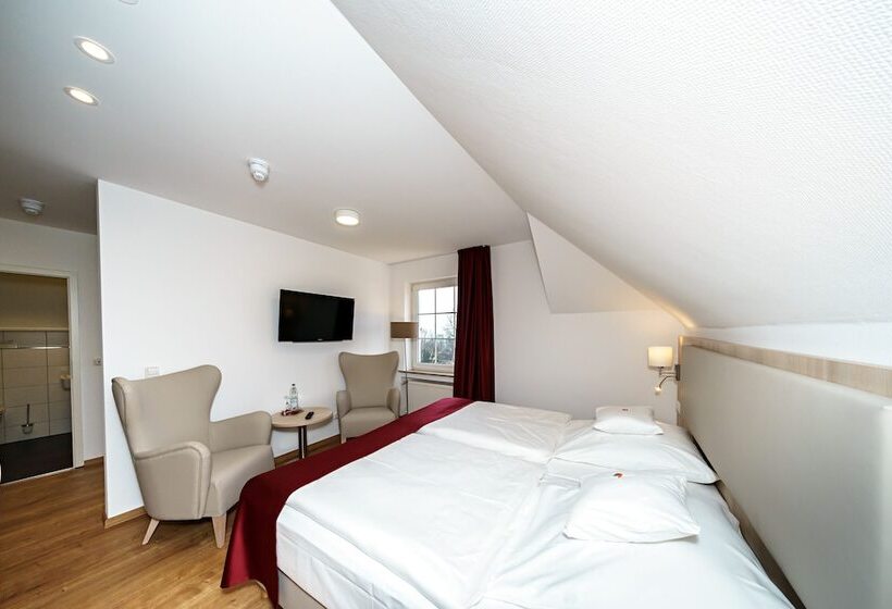 Номер Комфорт, Parkhotel Pyrmont
