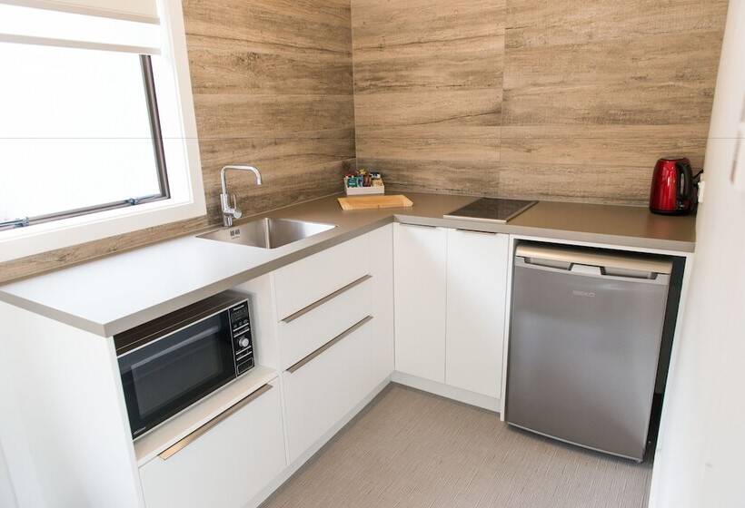 آپارتمان 2 خوابه, Aria On Bank