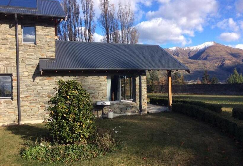 Шале 1 Спальня, Golf Course Road Chalets