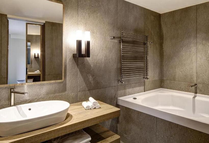 Полулюкс, Grand Hotel Courmayeur Mont Blanc, By R Collection Hotels