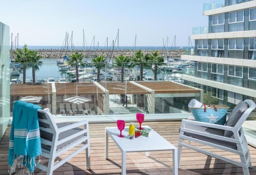 Номер Executive Вид на Бассейн, Herods Herzliya