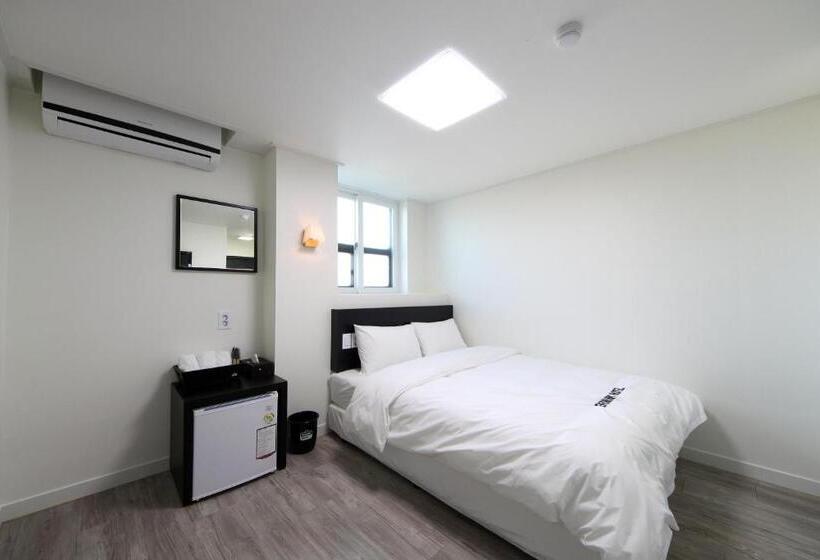 غرفة قياسية, Ekonomy Hotel Incheon