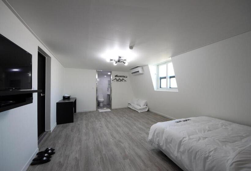 غرفة عائلية, Ekonomy Hotel Incheon