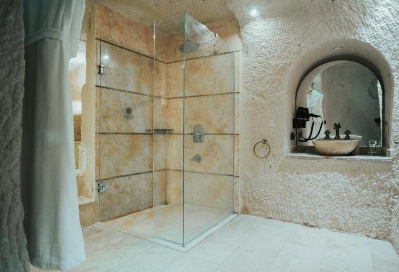 스위트 킹사이즈 침대, Hu Of Cappadocia   Special Class