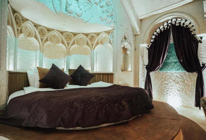 스위트 킹사이즈 침대, Hu Of Cappadocia   Special Class