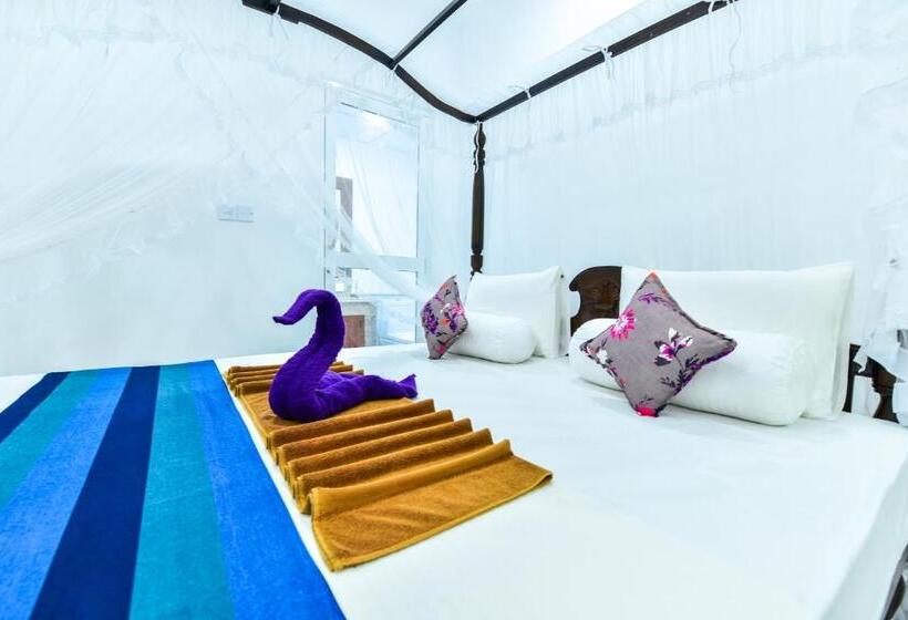 Апартаменты 1 Спальня, Peacock